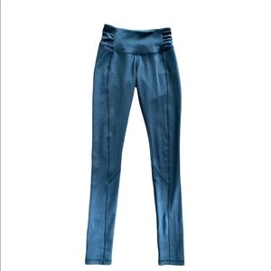 CALIA by Carrie Underwood Leggings